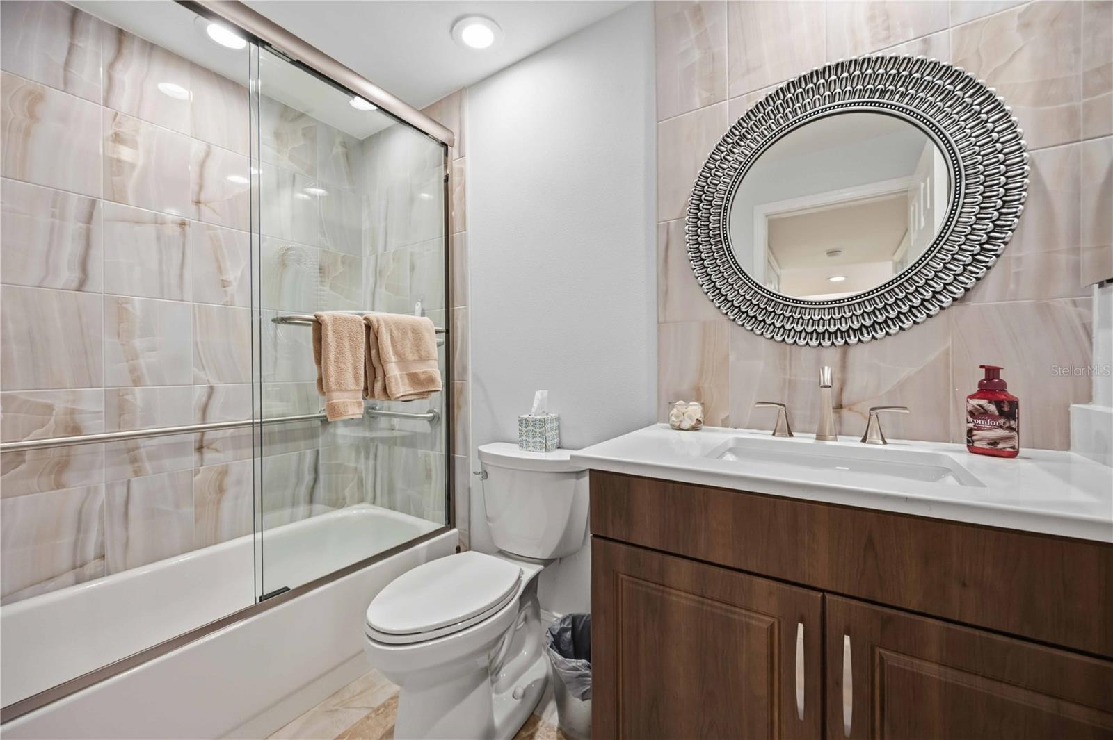 5726 ASHTON LAKE DR #11 — photo 32