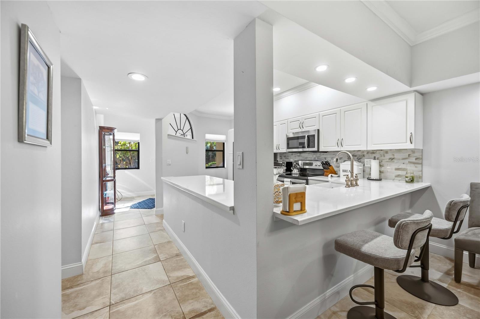5726 ASHTON LAKE DR #11 — photo 8