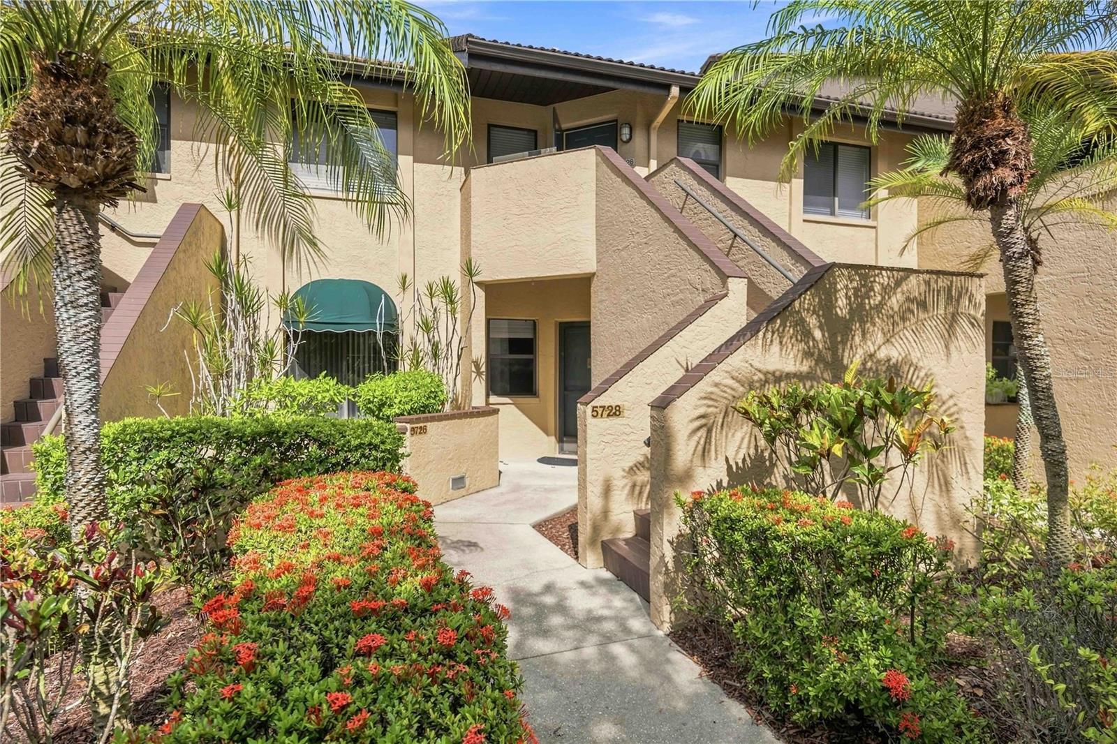 5726 ASHTON LAKE DR #11 — photo 2