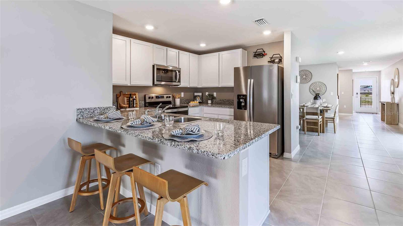 7018 FLINT CREEK DR — photo 9