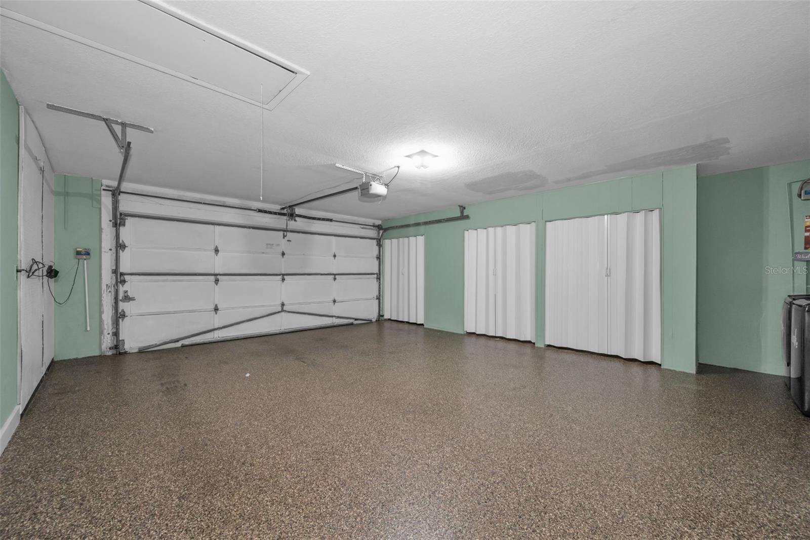 13005 CLUB DR — photo 25