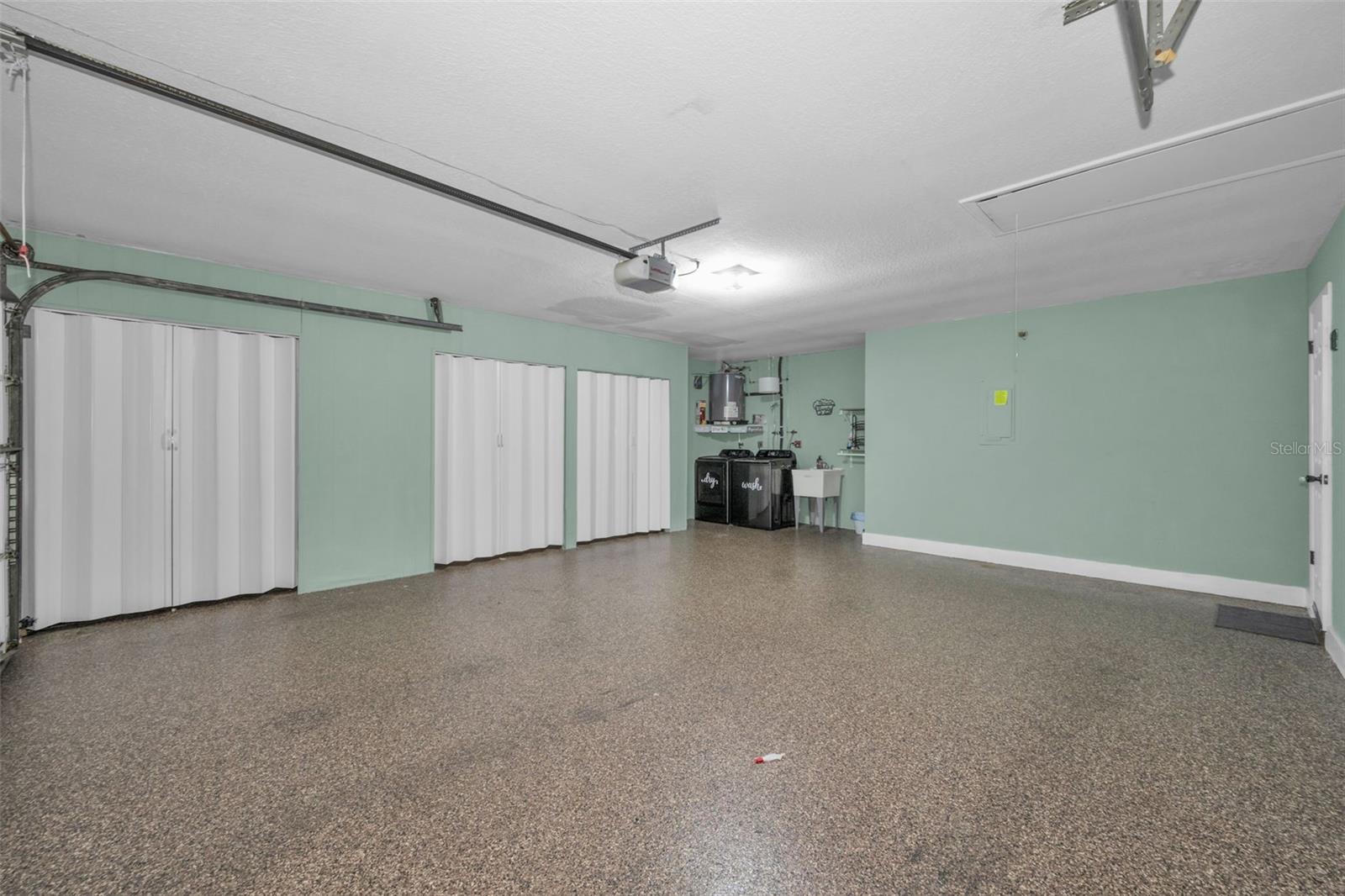 13005 CLUB DR — photo 26