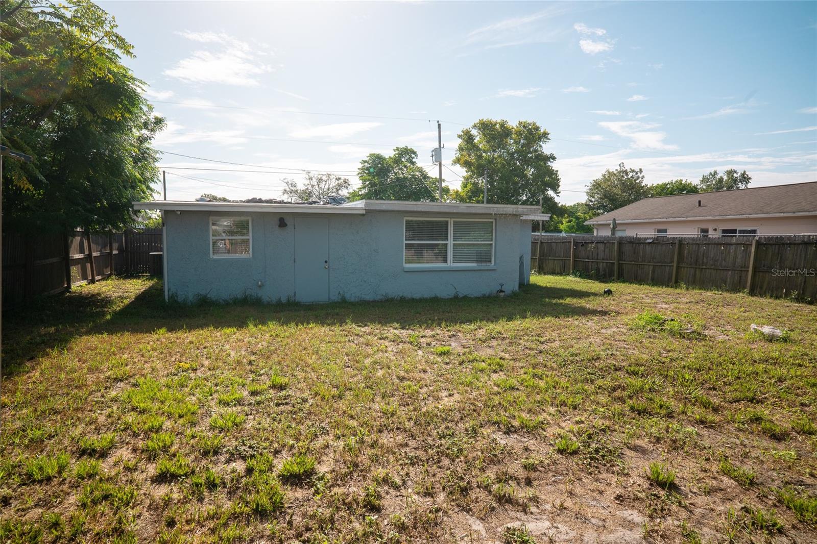 11041 TAFT DR — photo 22