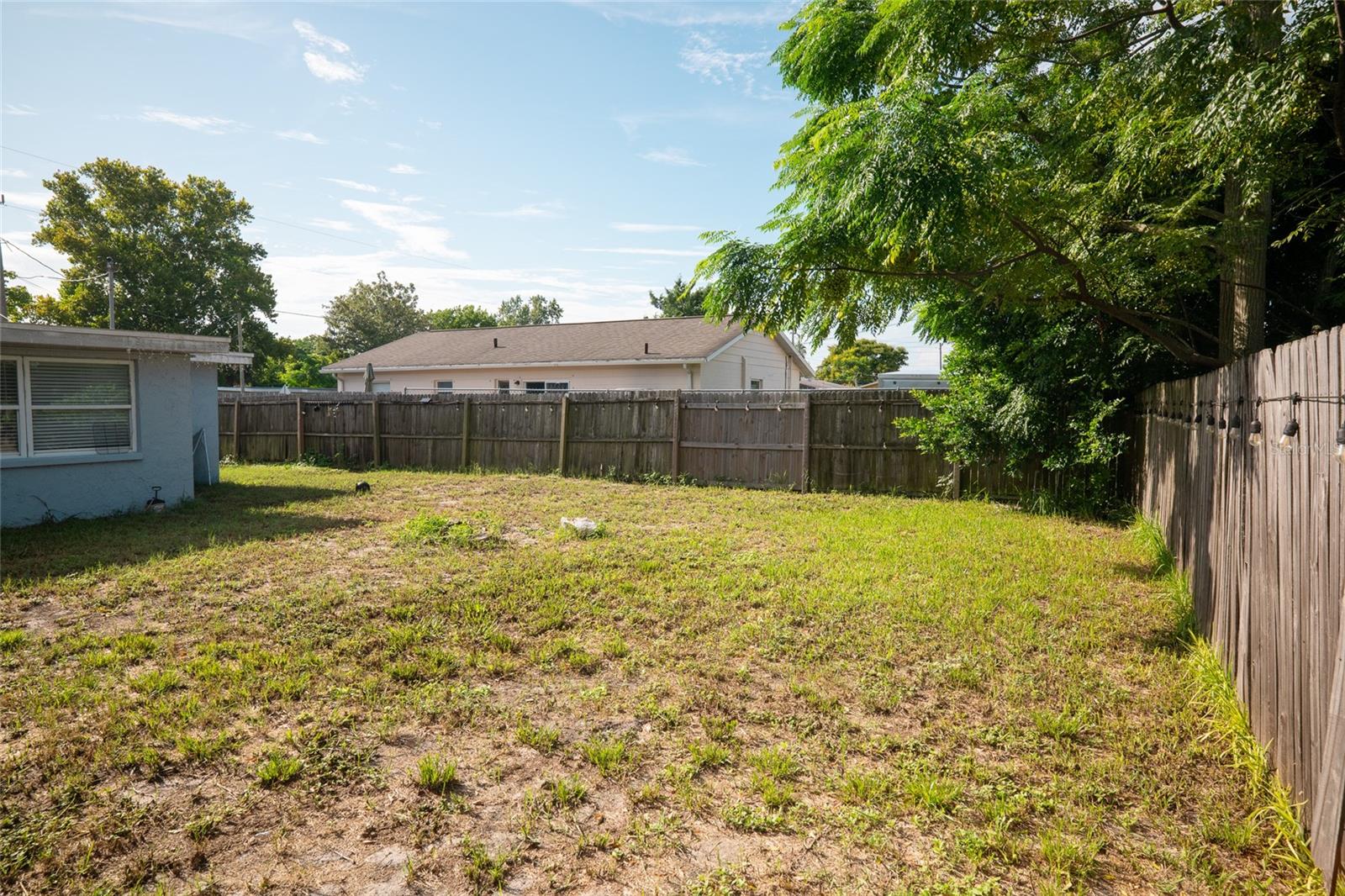 11041 TAFT DR — photo 20