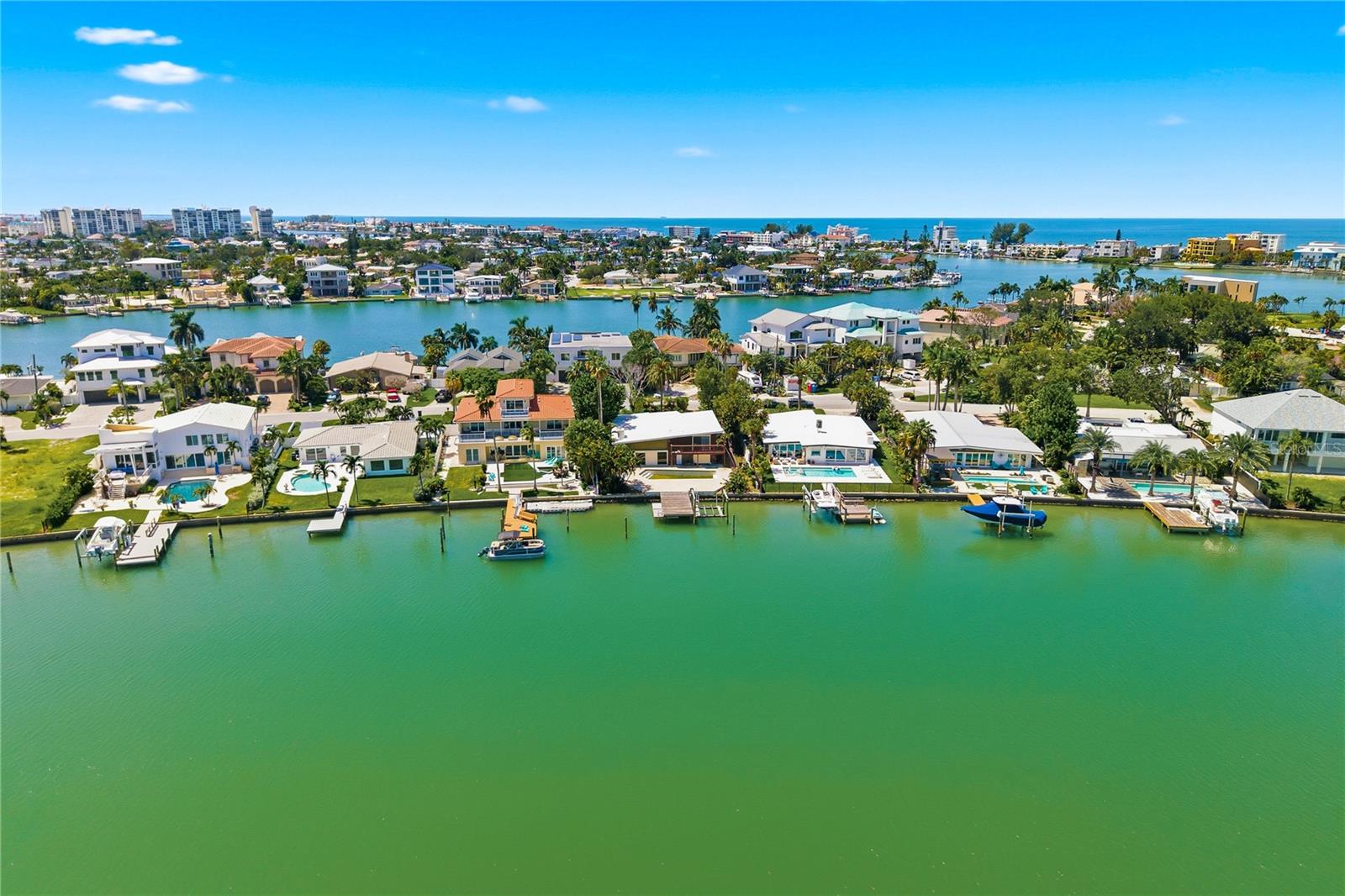 31 DOLPHIN DR — photo 33