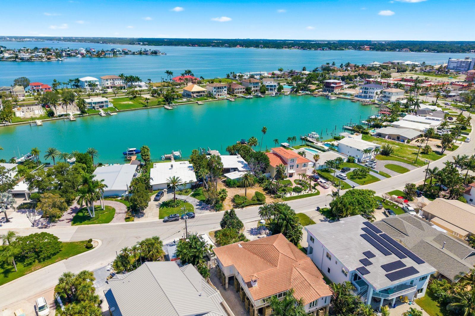 31 DOLPHIN DR — photo 30