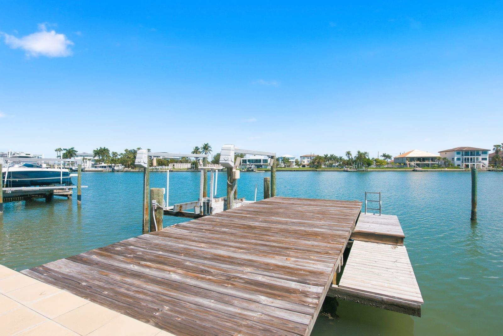 31 DOLPHIN DR — photo 25