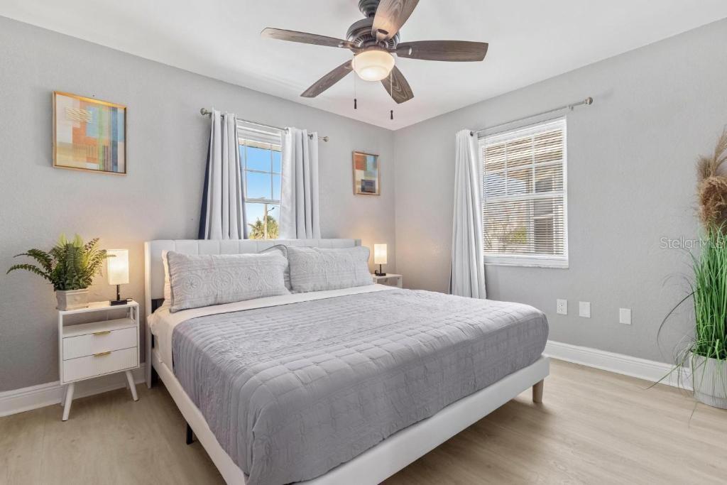 14500 N BAYSHORE DR — photo 32