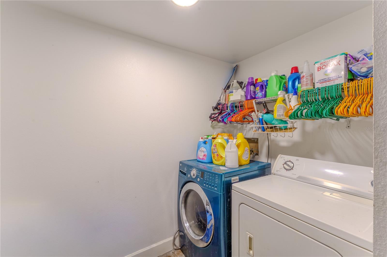 6621 BANDURA AVE — photo 21