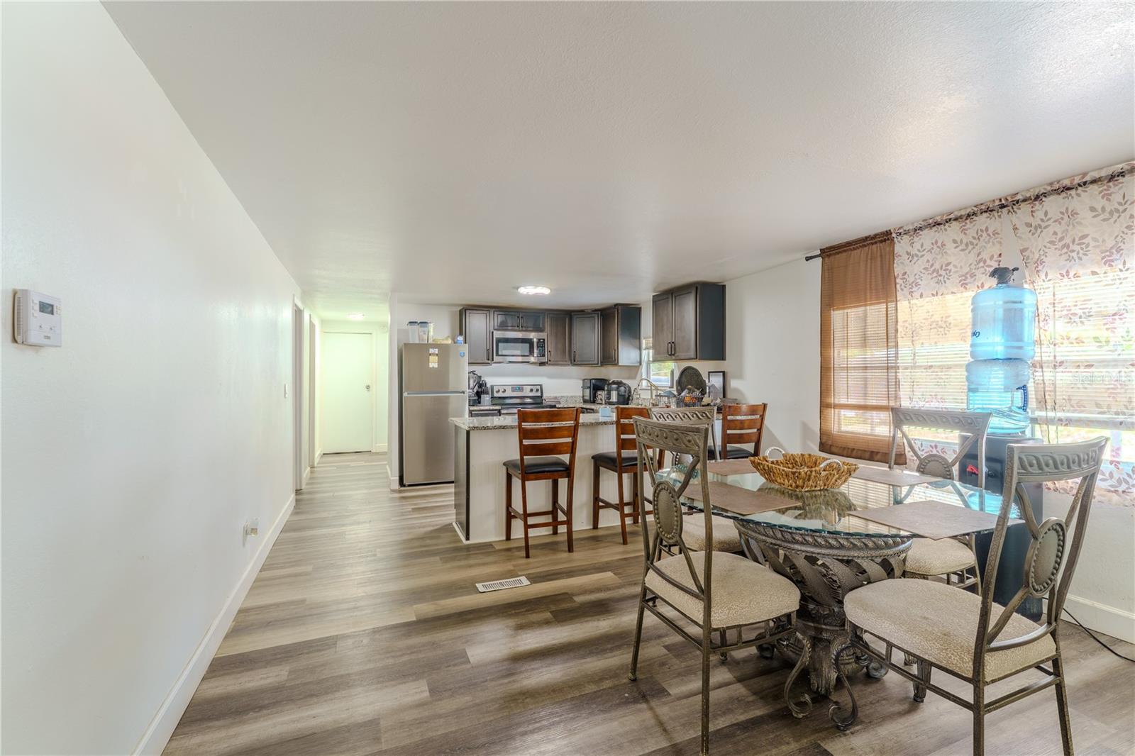 6621 BANDURA AVE — photo 3