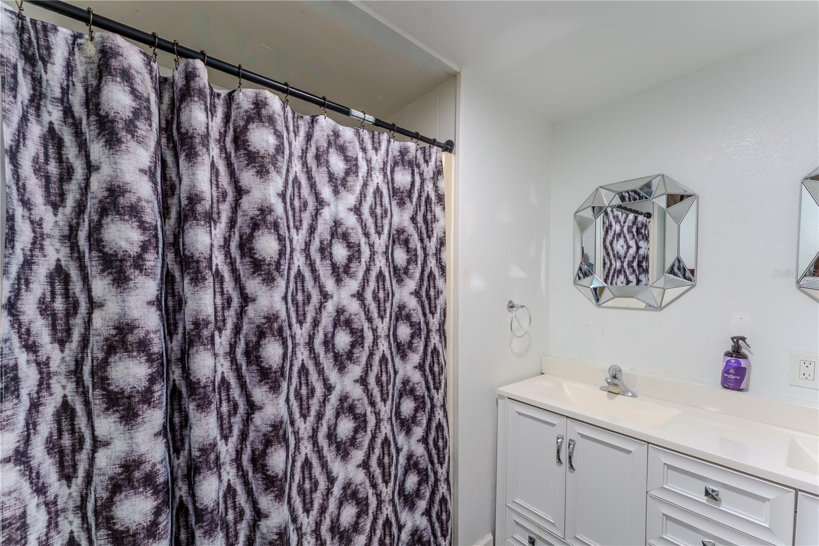 6621 BANDURA AVE — photo 20
