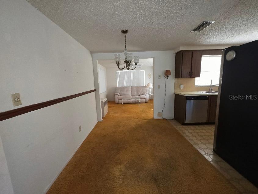 7639 SEASHORE DR — photo 5