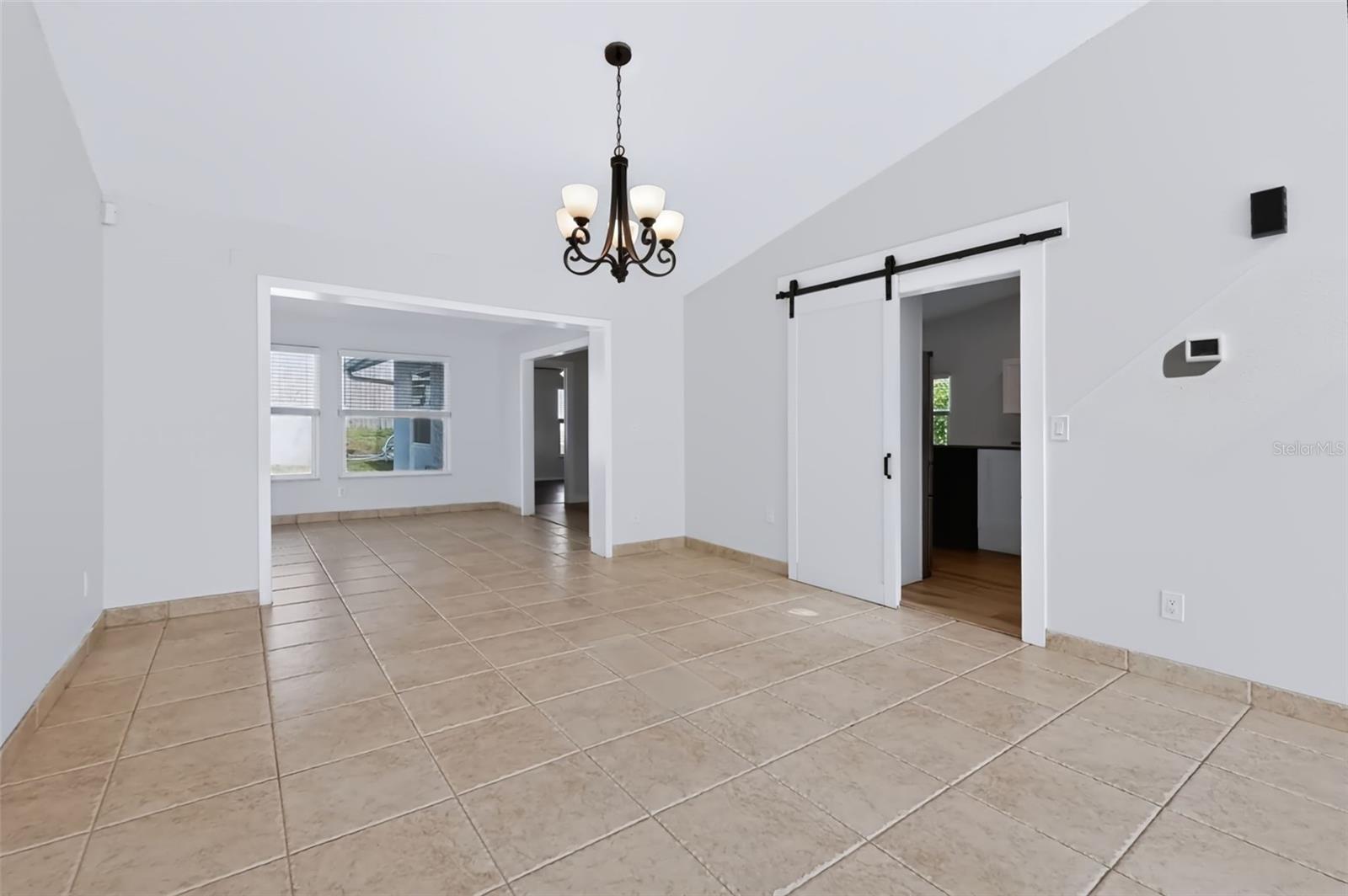 1035 ANCLOTE DR — photo 16