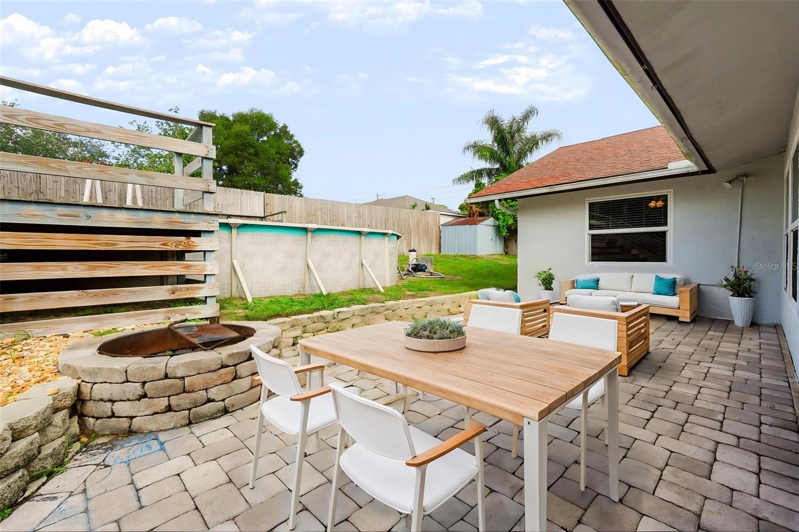 1035 ANCLOTE DR — photo 41