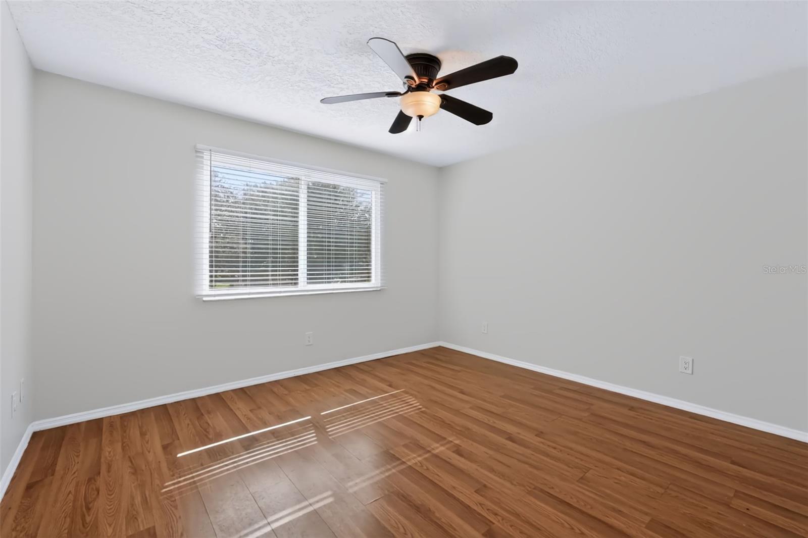 1035 ANCLOTE DR — photo 28