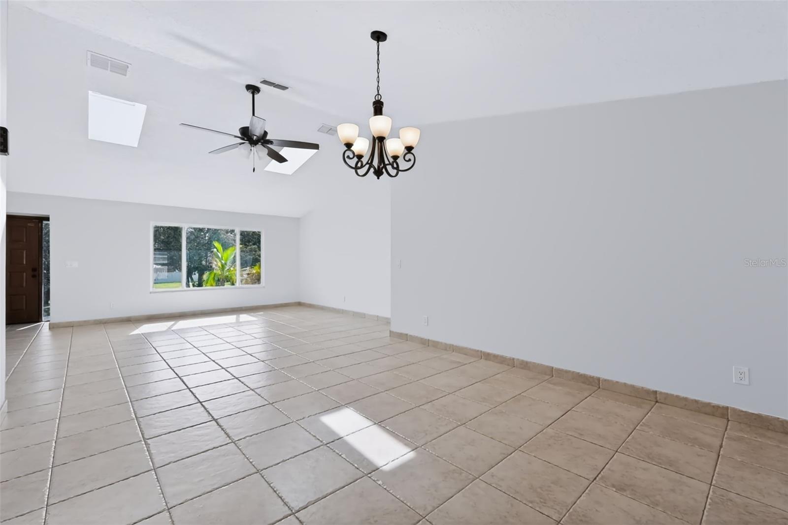 1035 ANCLOTE DR — photo 18