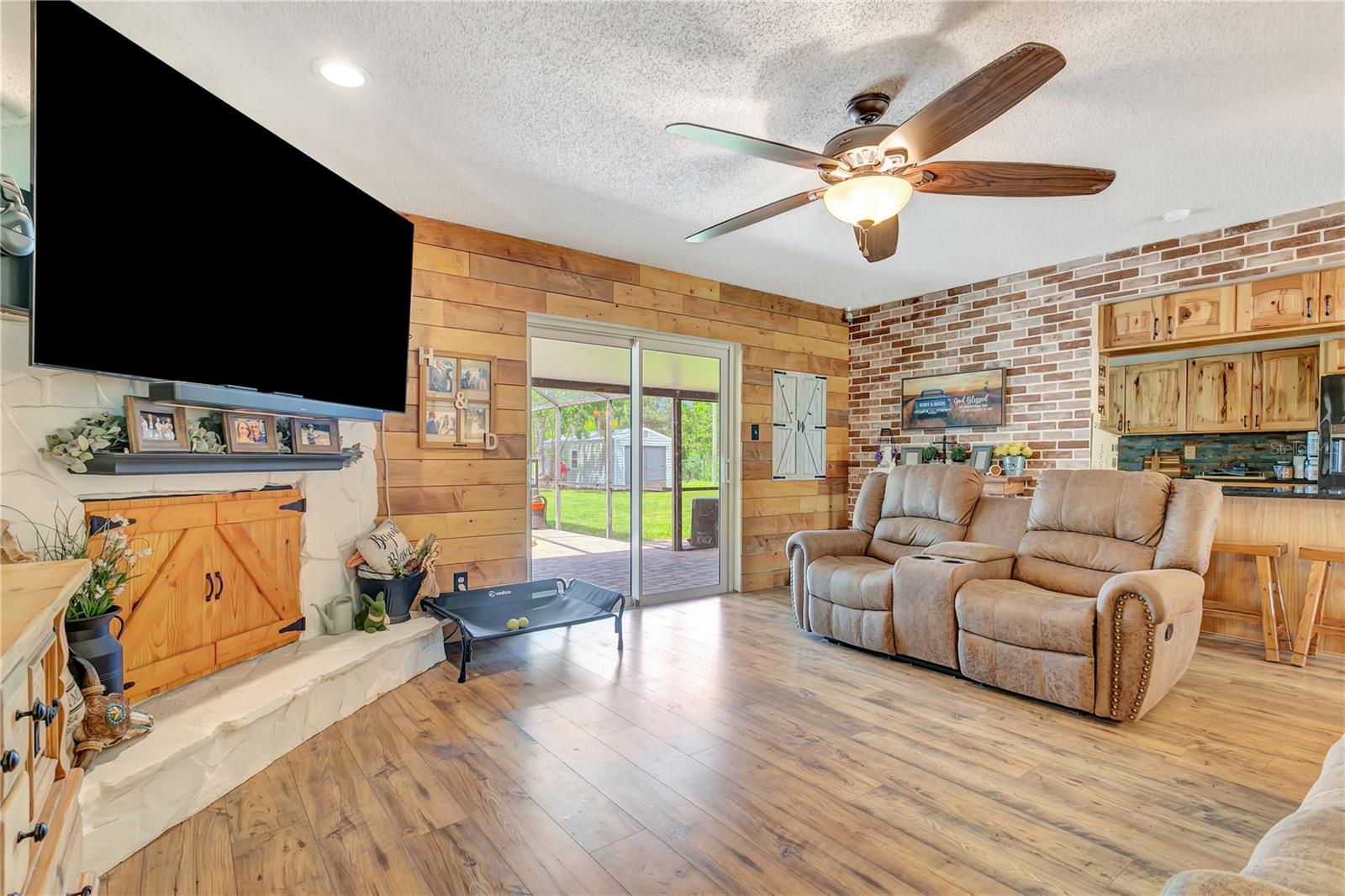 10710 BILL TUCKER RD — photo 12