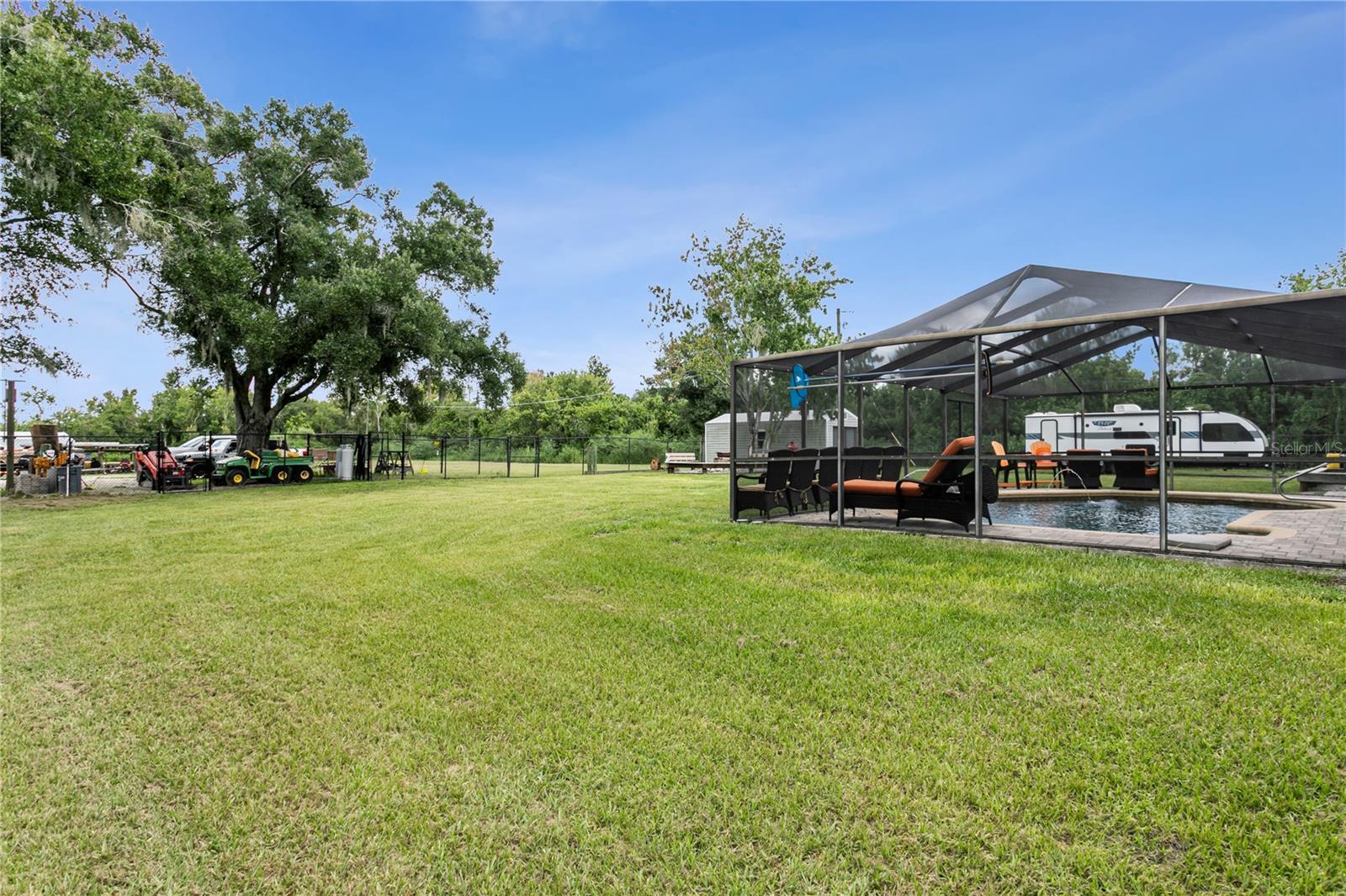 10710 BILL TUCKER RD — photo 36