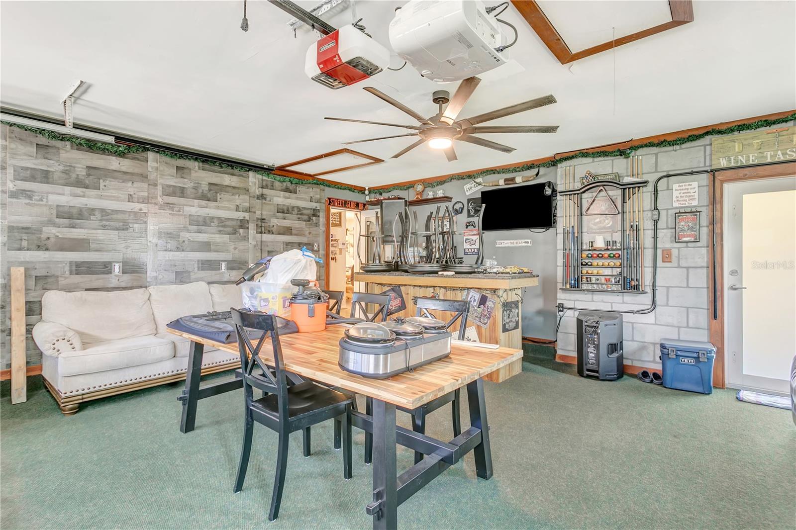 10710 BILL TUCKER RD — photo 21