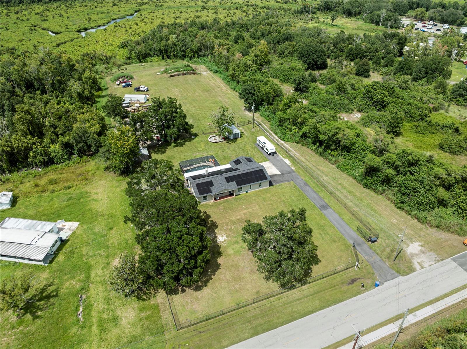 10710 BILL TUCKER RD — photo 44