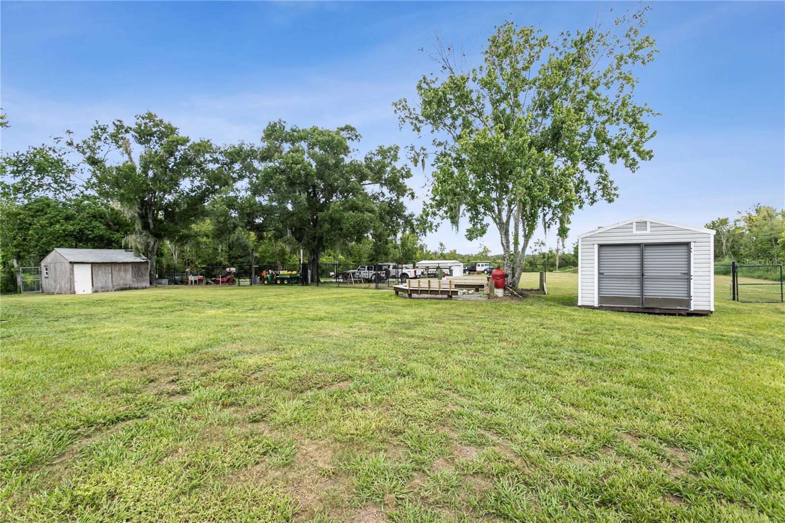 10710 BILL TUCKER RD — photo 37