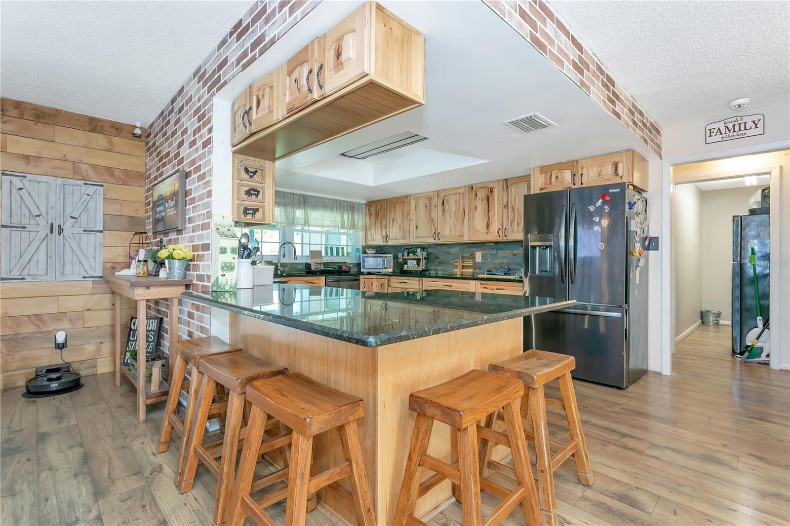 10710 BILL TUCKER RD — photo 28