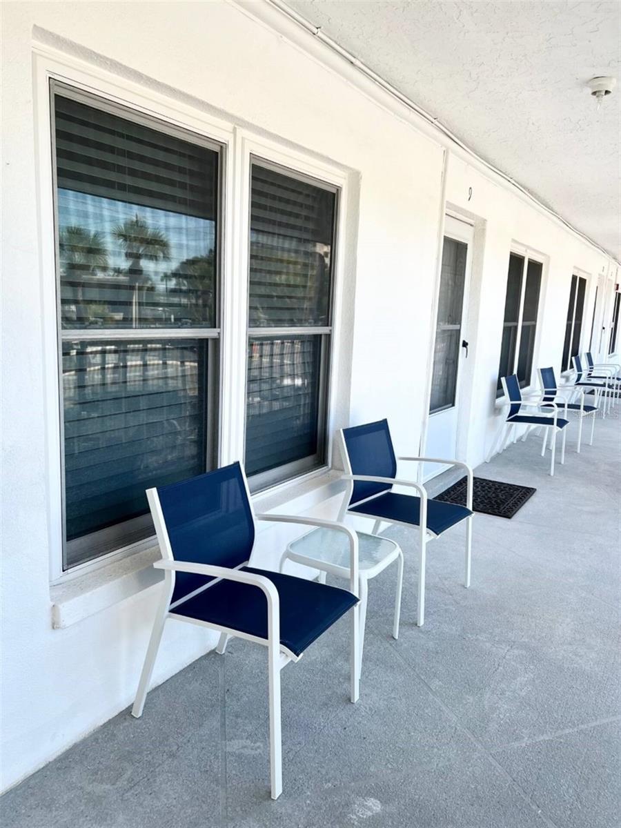 680 71ST AVE #8 — photo 4