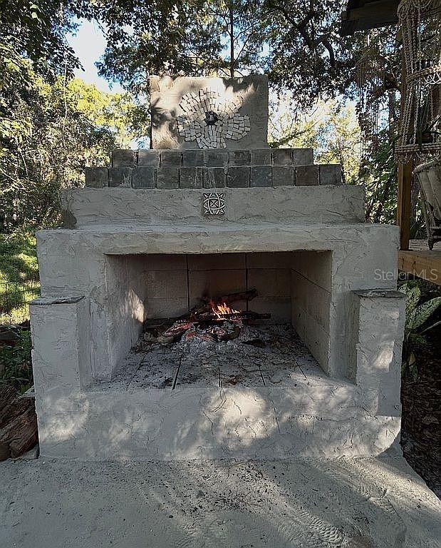 7033 CREEK DR — photo 26