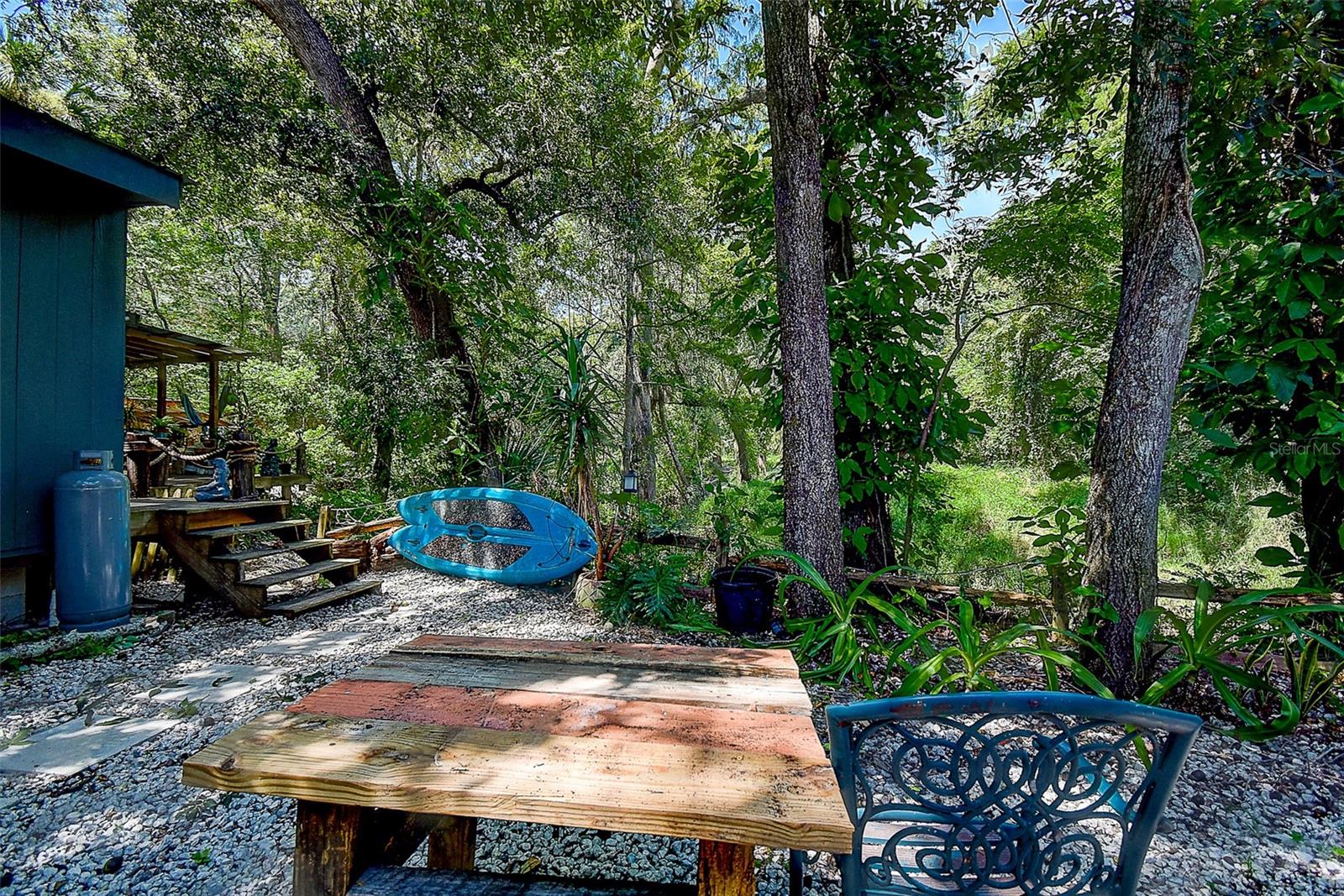 7033 CREEK DR — photo 35