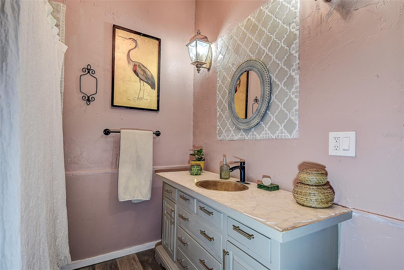 7033 CREEK DR — photo 18