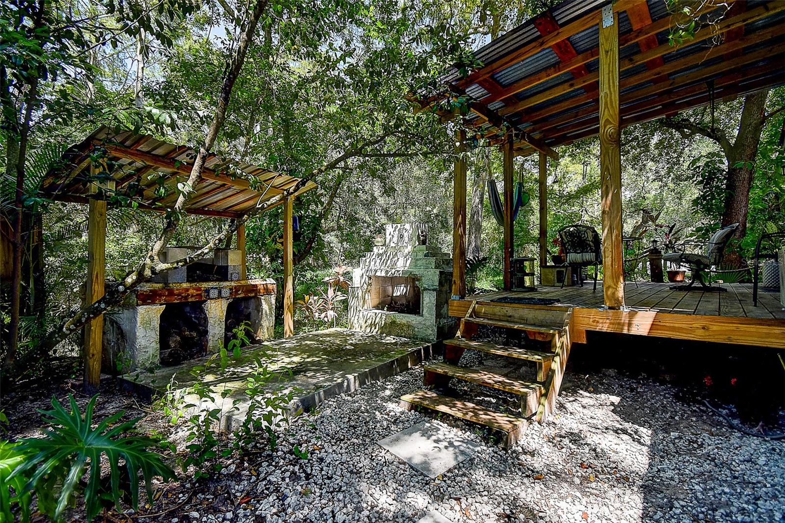 7033 CREEK DR — photo 25