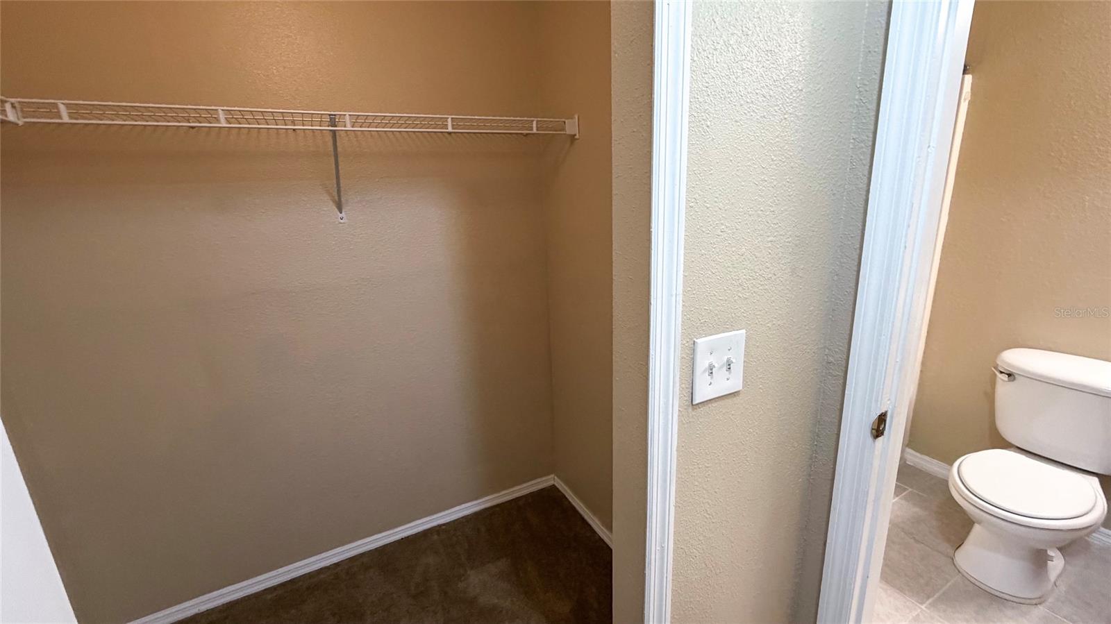 9523 GROVEDALE CIR #101 — photo 39