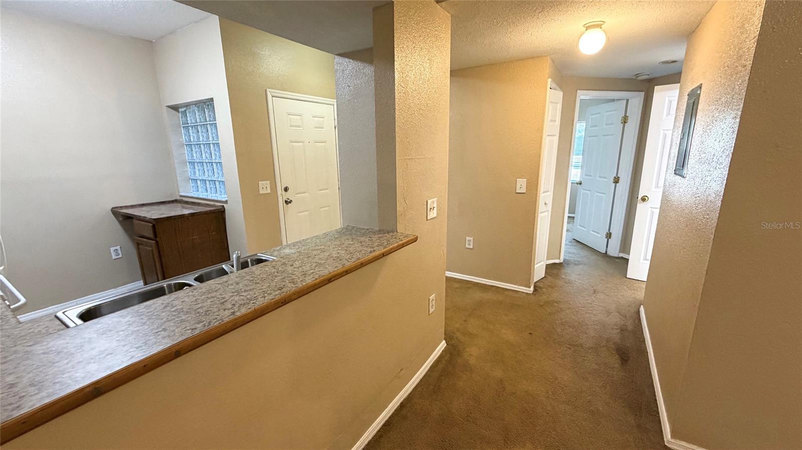 9523 GROVEDALE CIR #101 — photo 44