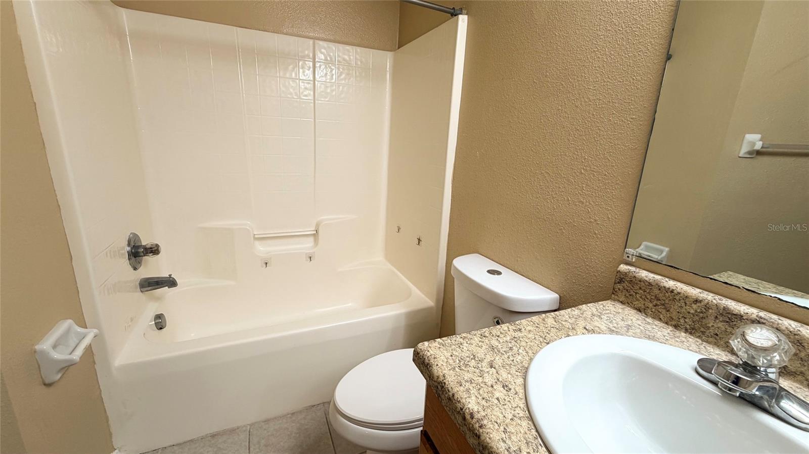 9523 GROVEDALE CIR #101 — photo 52