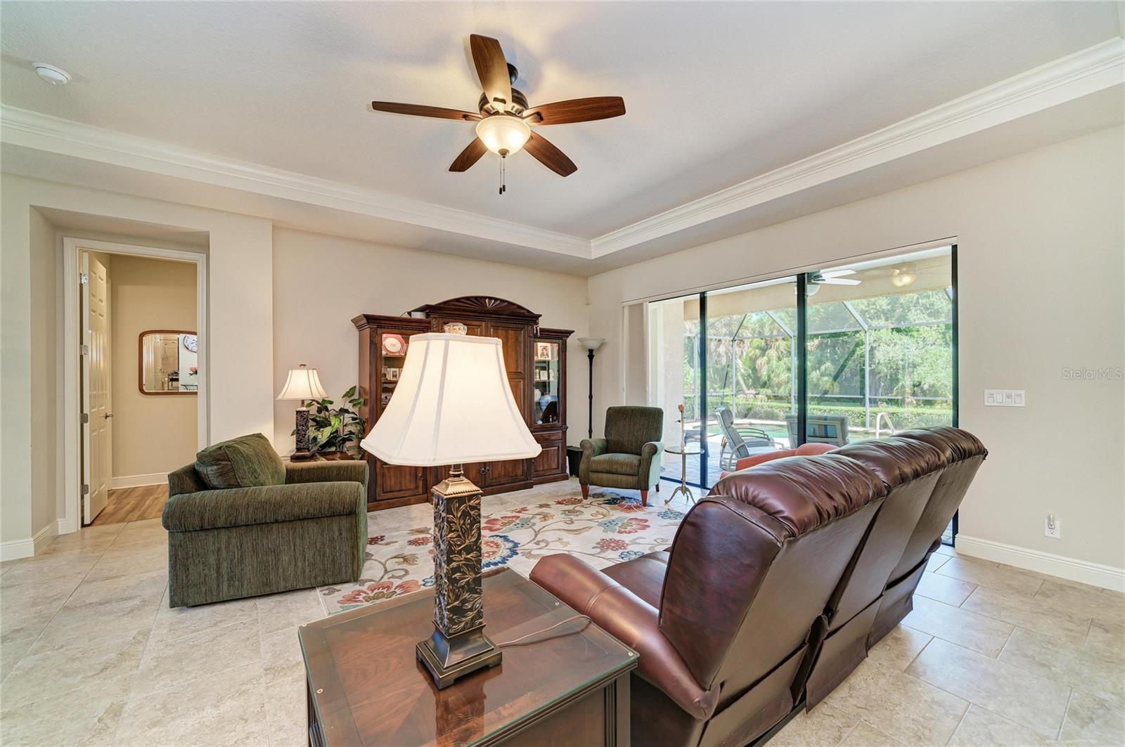 517 CHANTILLY TRL — photo 11