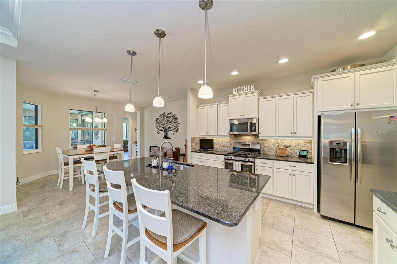 517 CHANTILLY TRL — photo 14