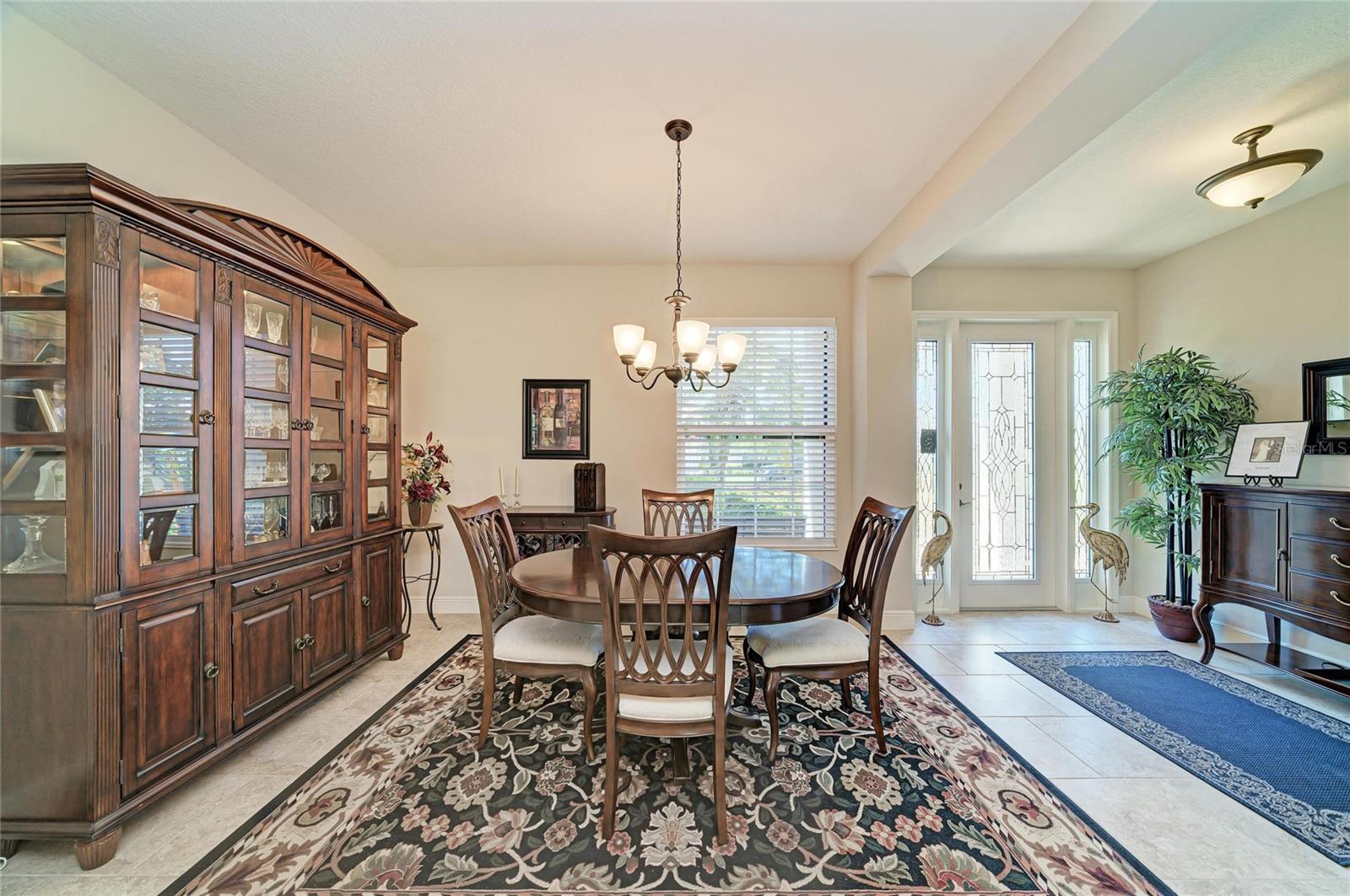 517 CHANTILLY TRL — photo 7