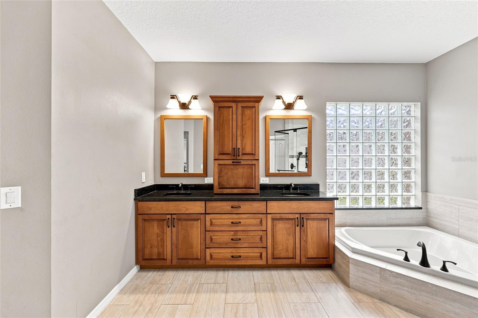 8310 SUMMER GROVE RD — photo 46