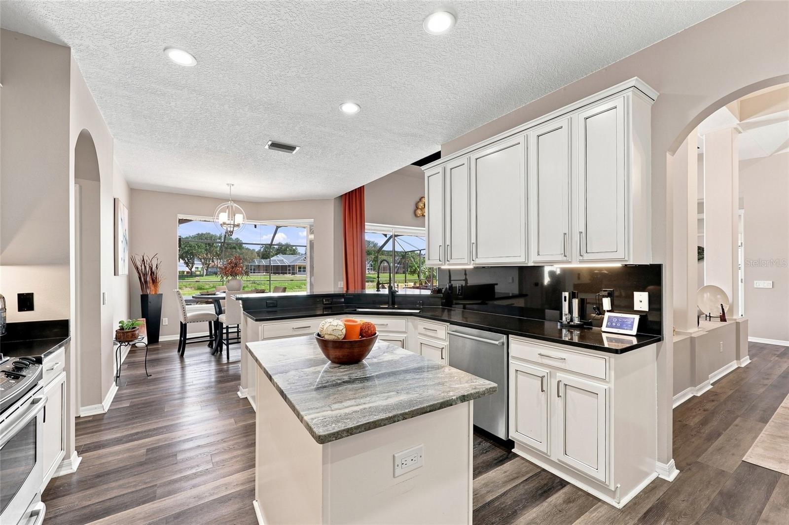 8310 SUMMER GROVE RD — photo 38