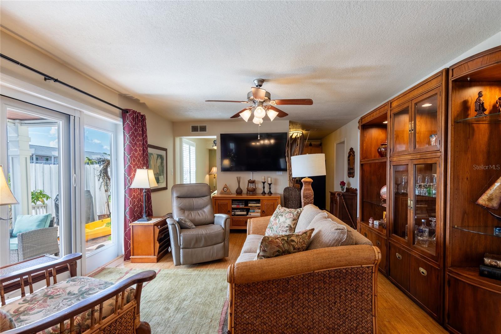 5132 BEACH DR SE #C — photo 10