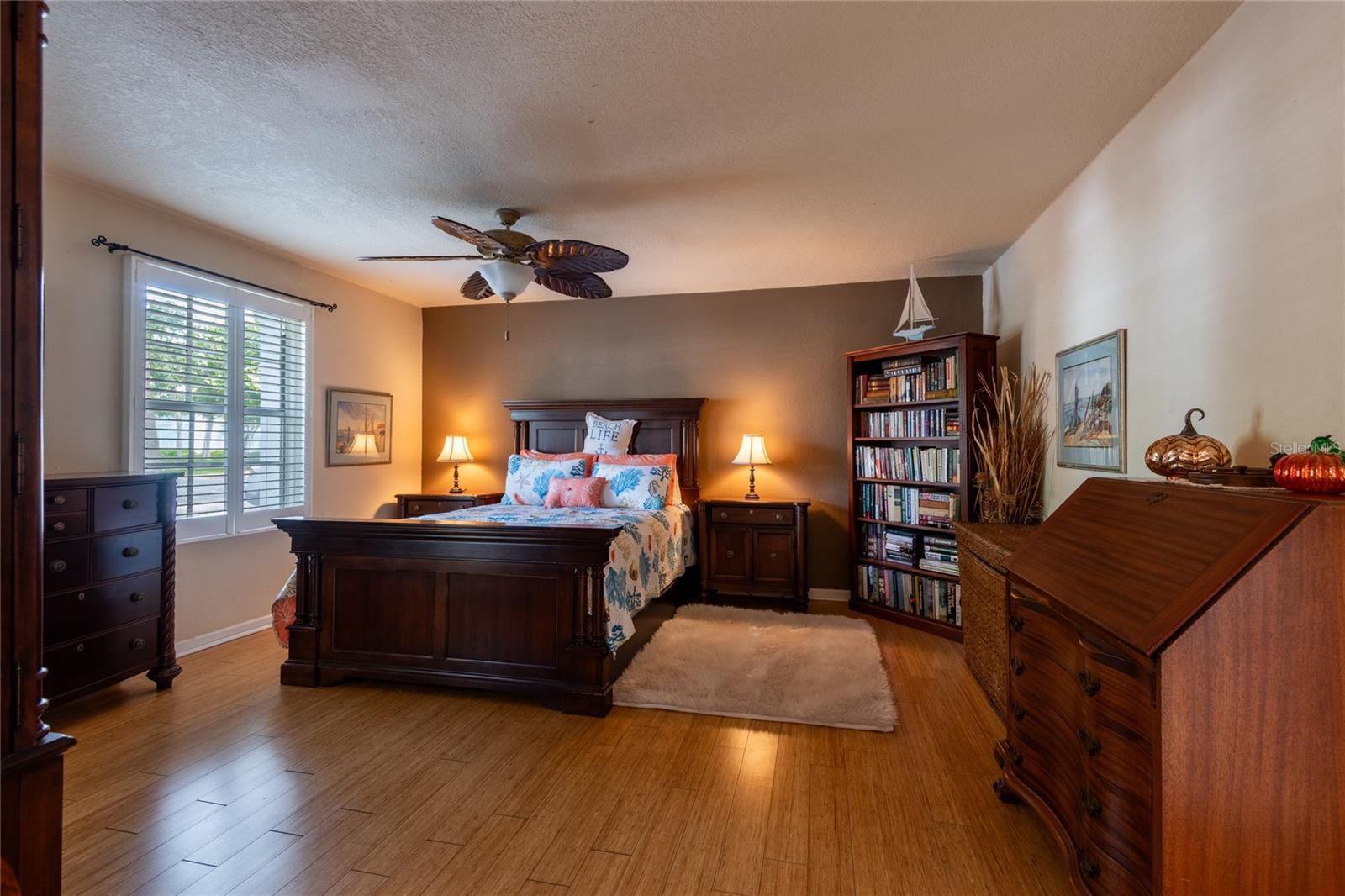 5132 BEACH DR SE #C — photo 18
