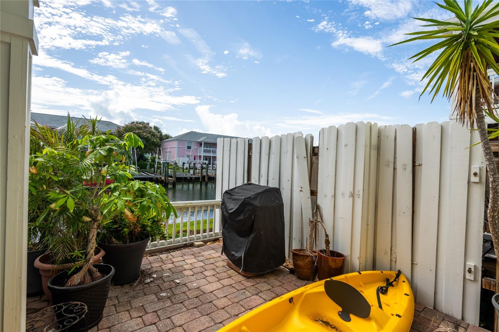 5132 BEACH DR SE #C — photo 27
