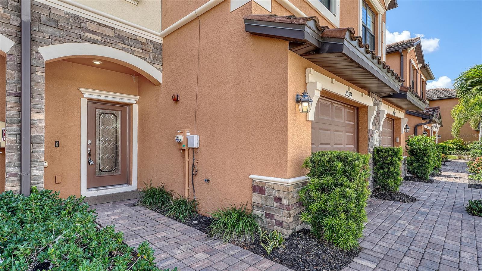 20314 LAGENTE CIR — photo 4