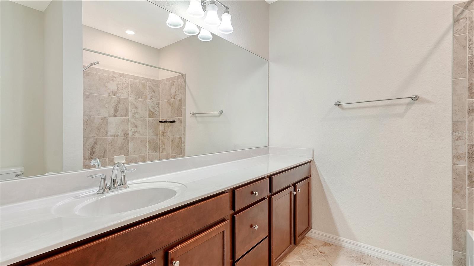 20314 LAGENTE CIR — photo 26