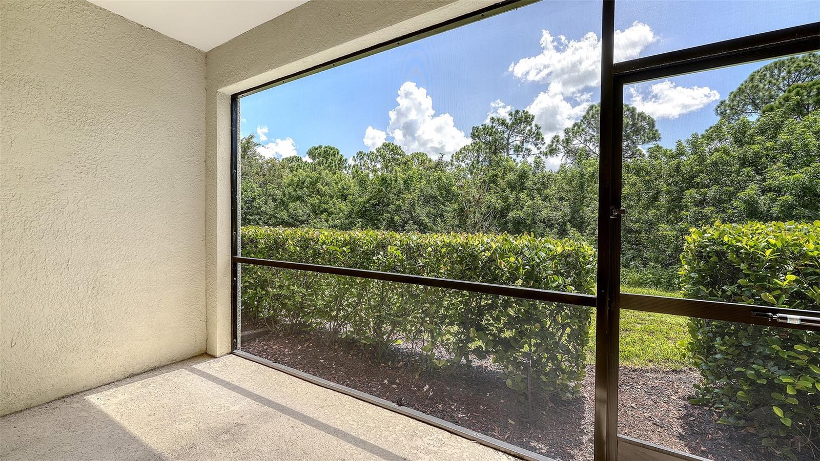 20314 LAGENTE CIR — photo 31