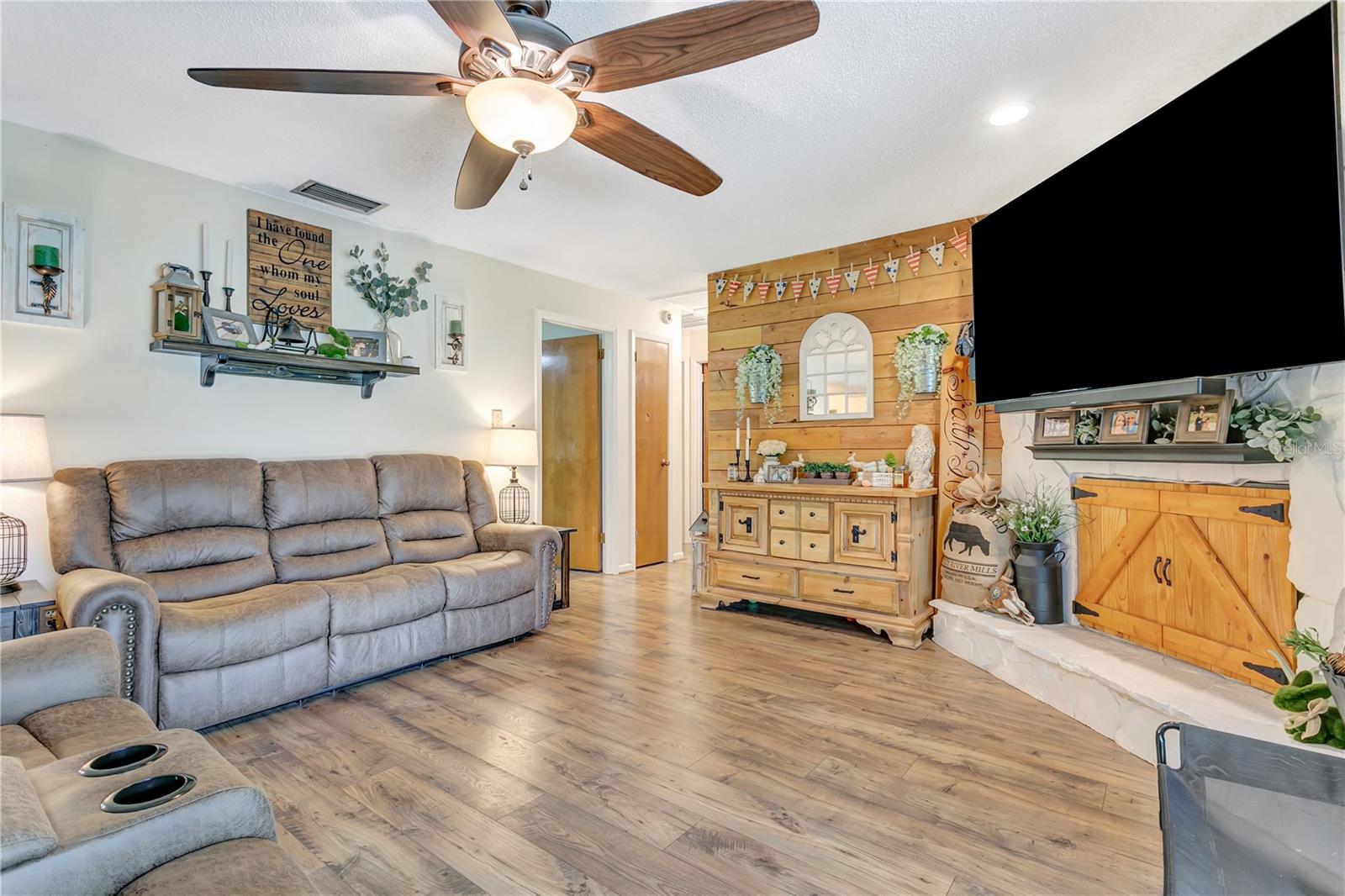 10710 BILL TUCKER RD — photo 63