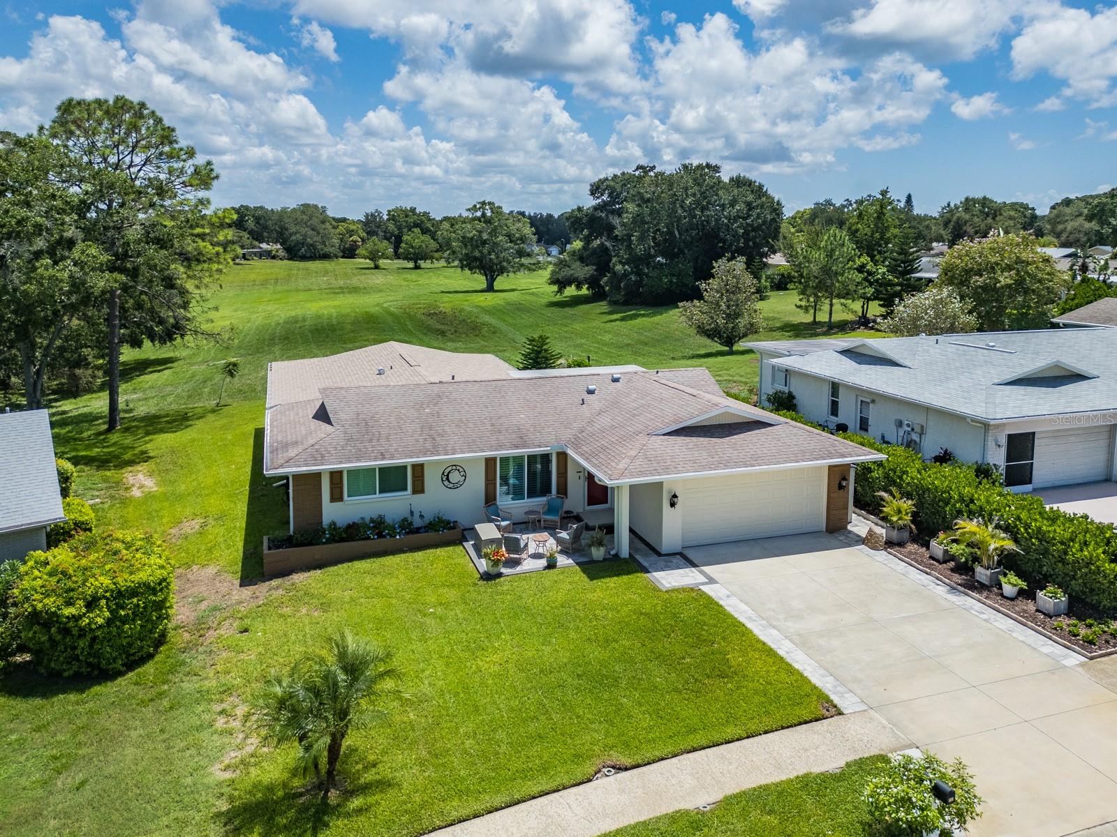 1207 TIMBERBROOKE DR — photo 33