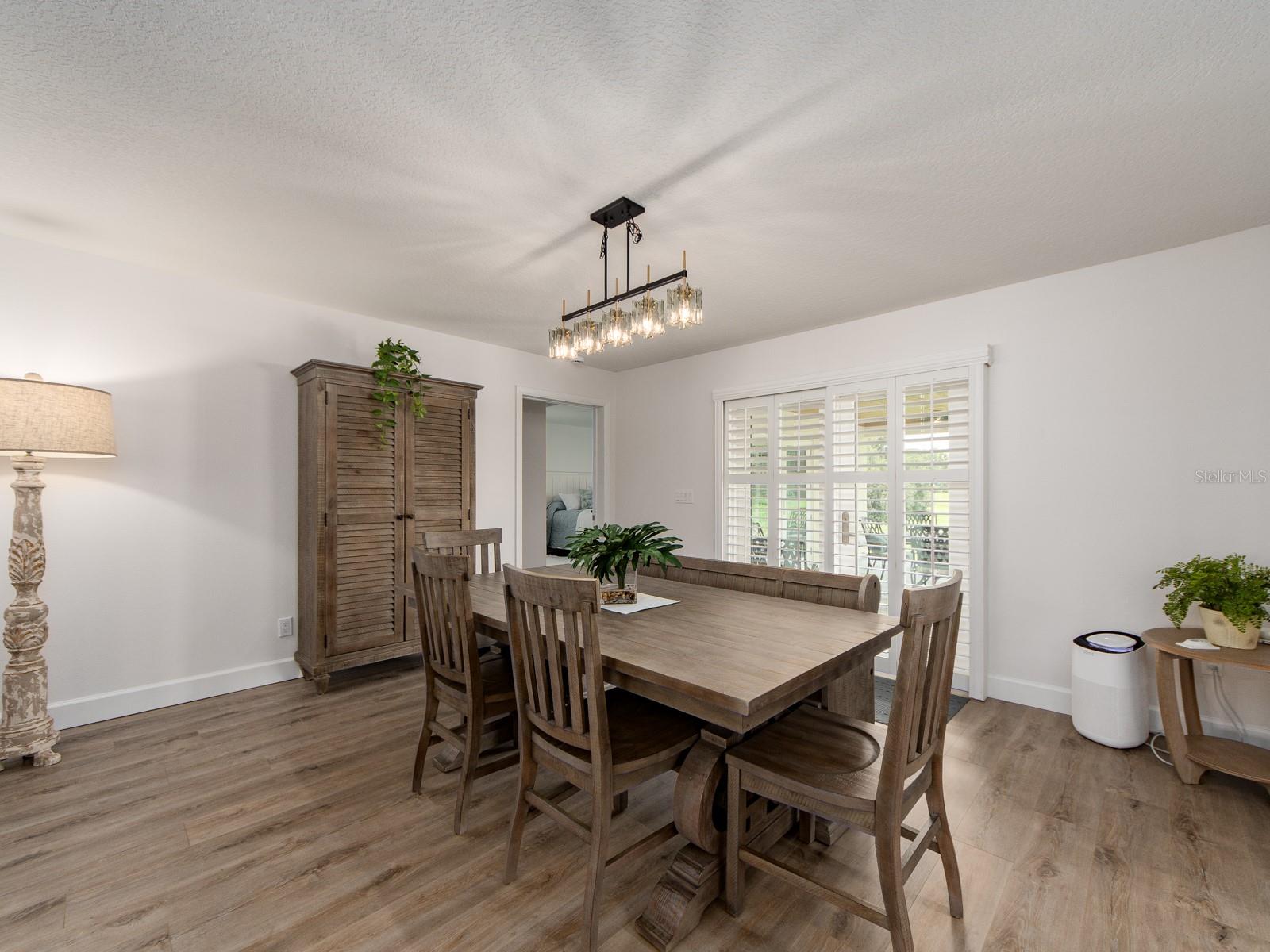 1207 TIMBERBROOKE DR — photo 11