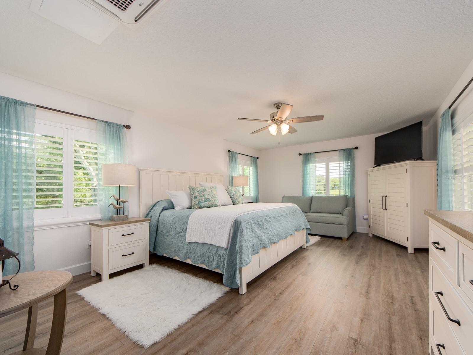 1207 TIMBERBROOKE DR — photo 13
