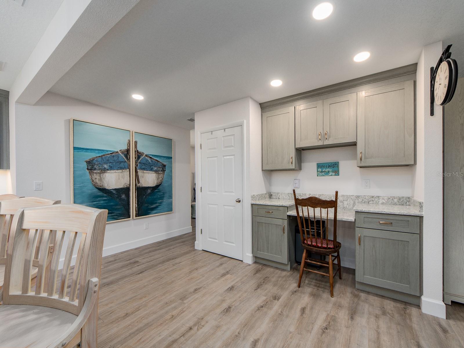 1207 TIMBERBROOKE DR — photo 8